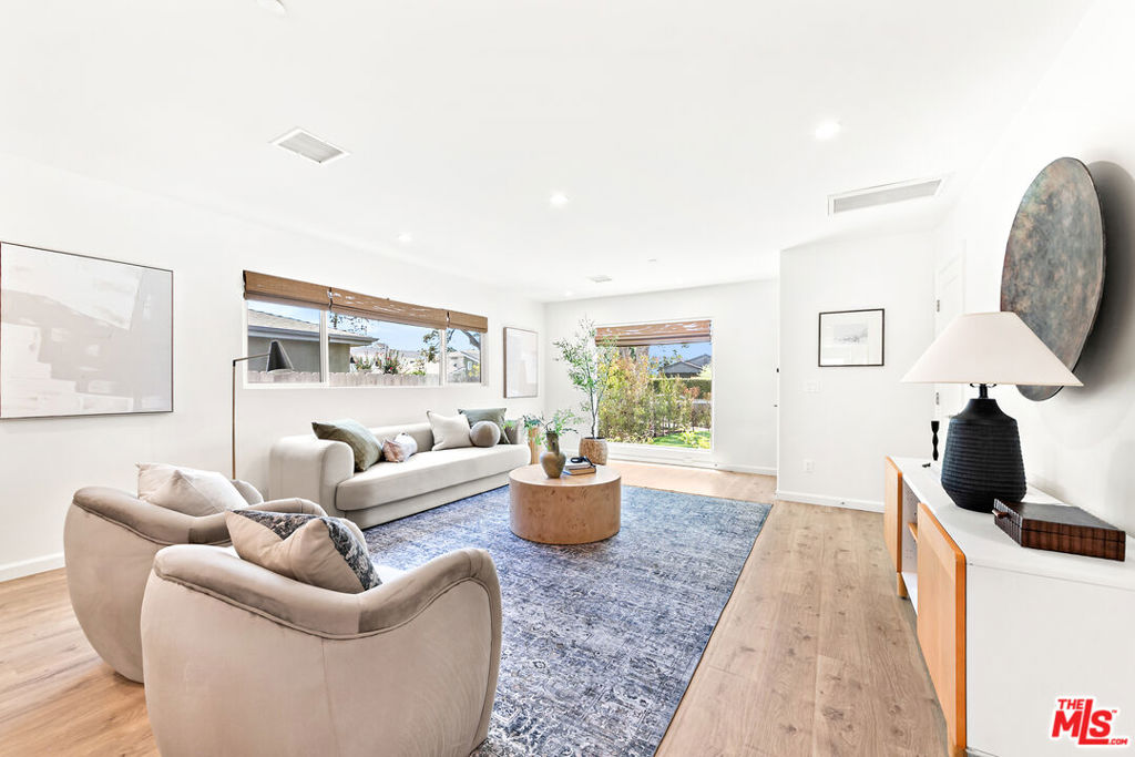 4338 Campbell Drive