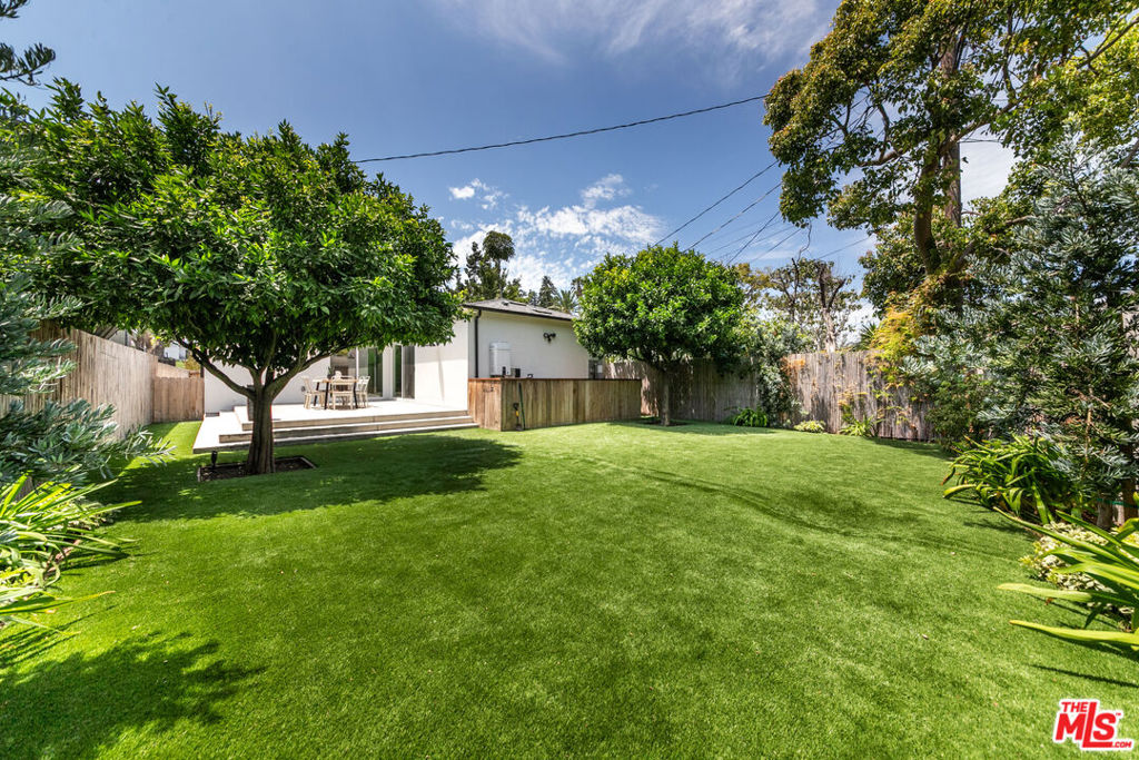 4338 Campbell Drive