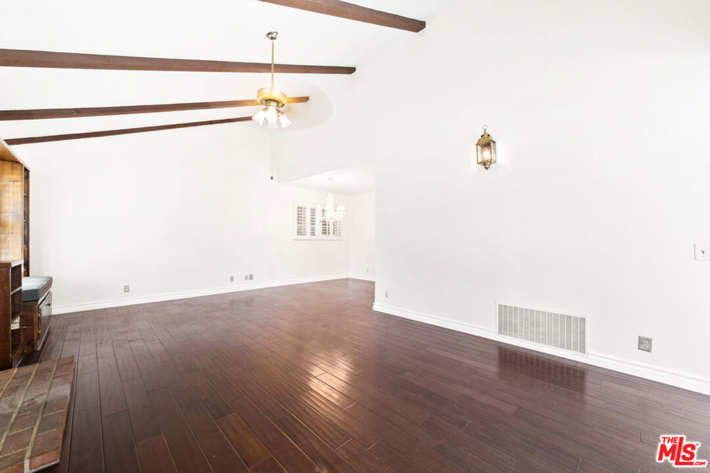 17 Palmetto Drive