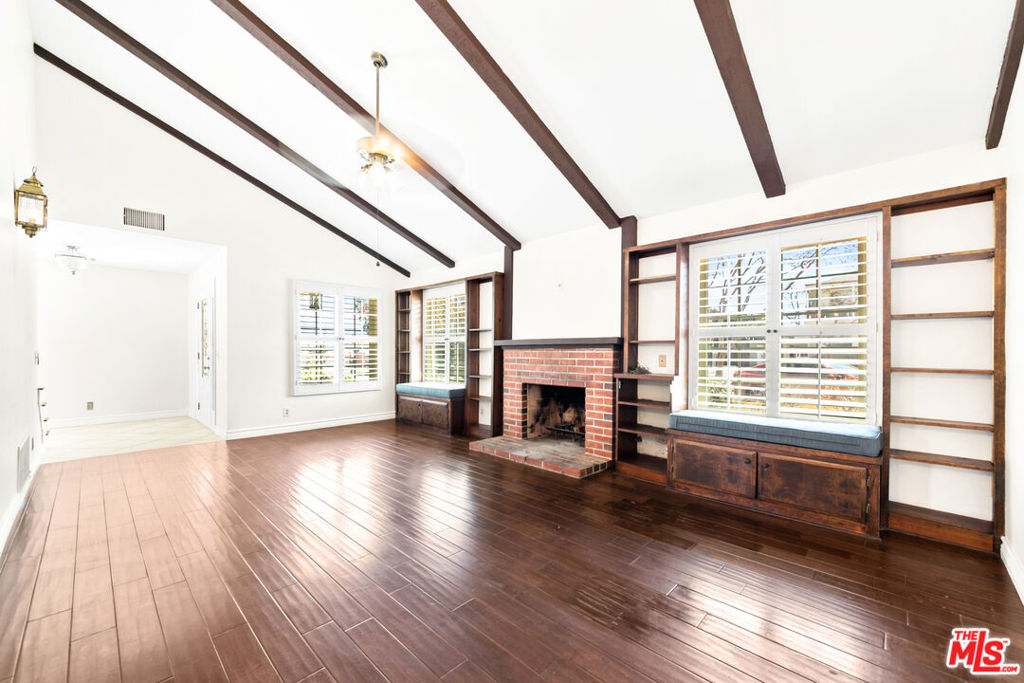 17 Palmetto Drive