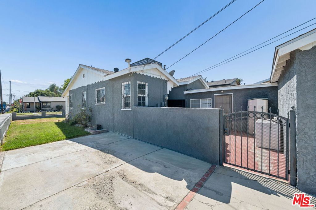 601 W Arbutus Street