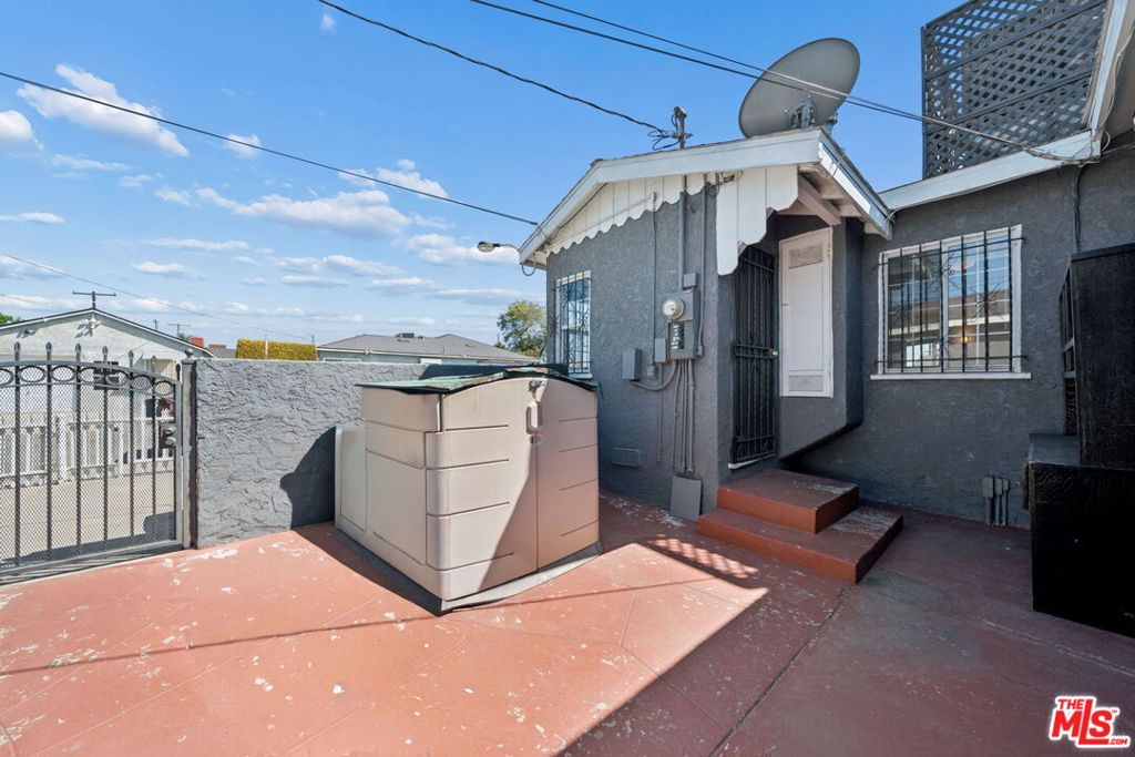 601 W Arbutus Street