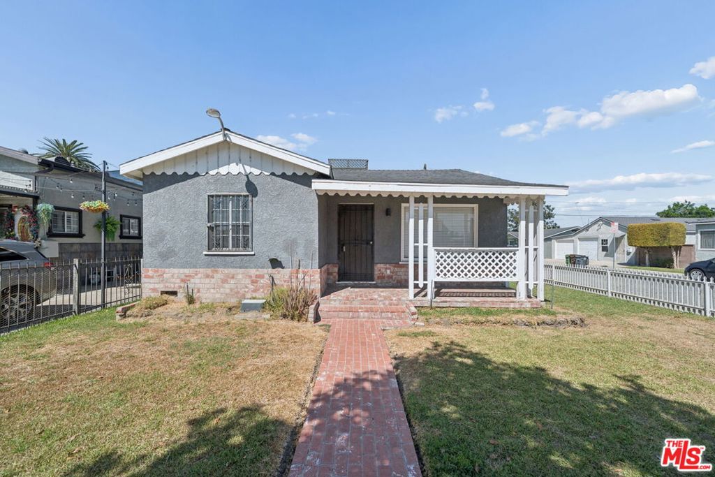 601 W Arbutus Street