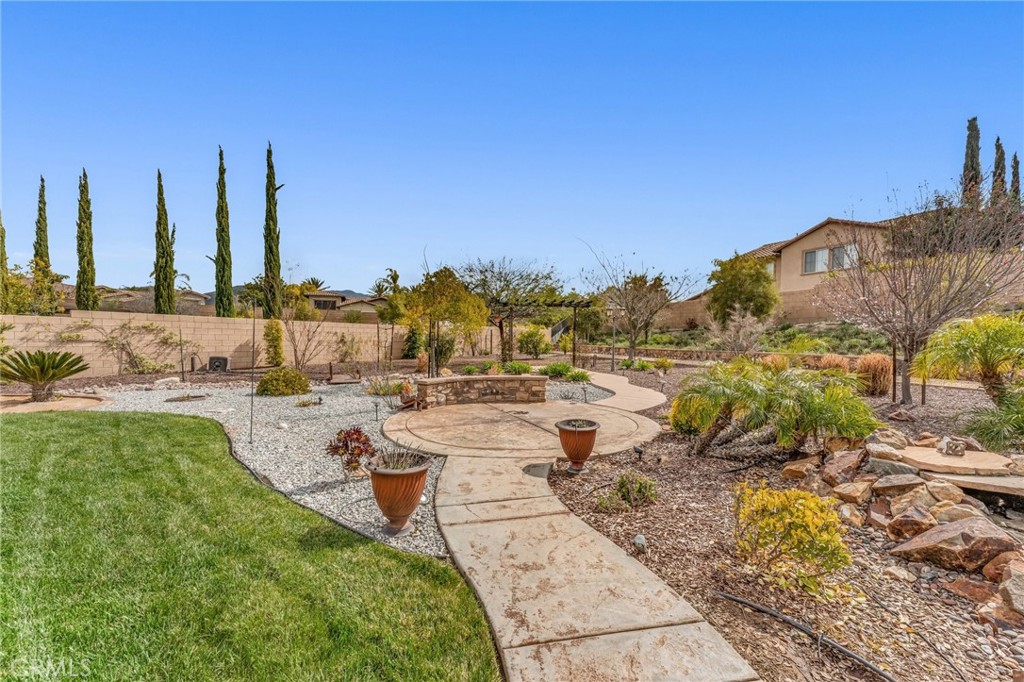 44529 Howell Mountain Street