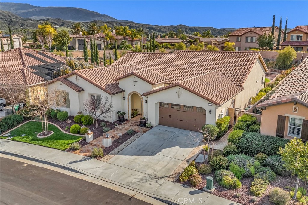 44529 Howell Mountain Street