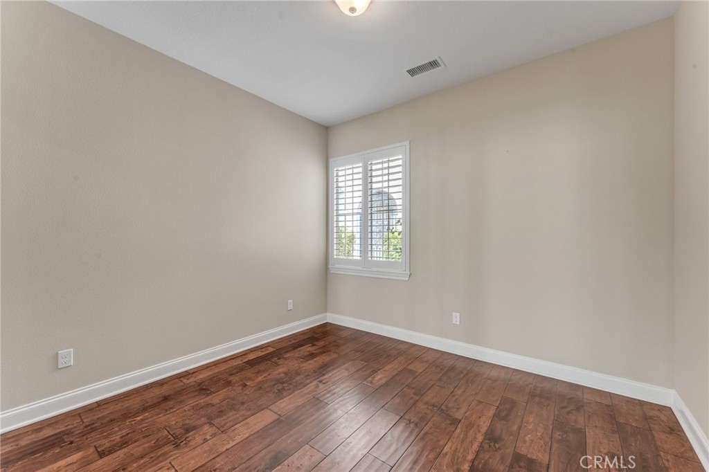 44529 Howell Mountain Street