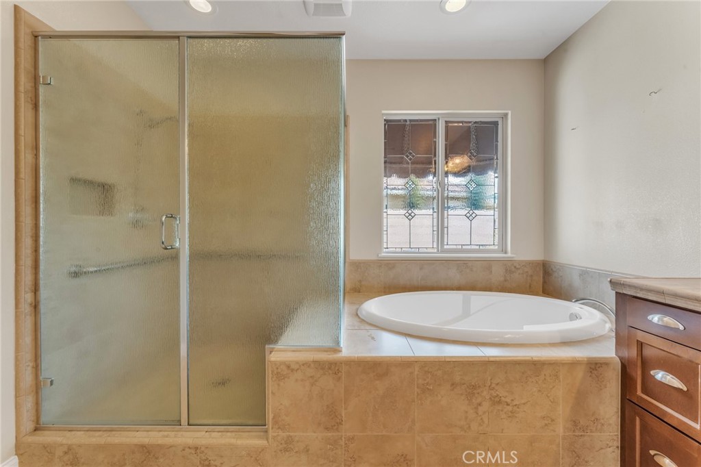 44529 Howell Mountain Street