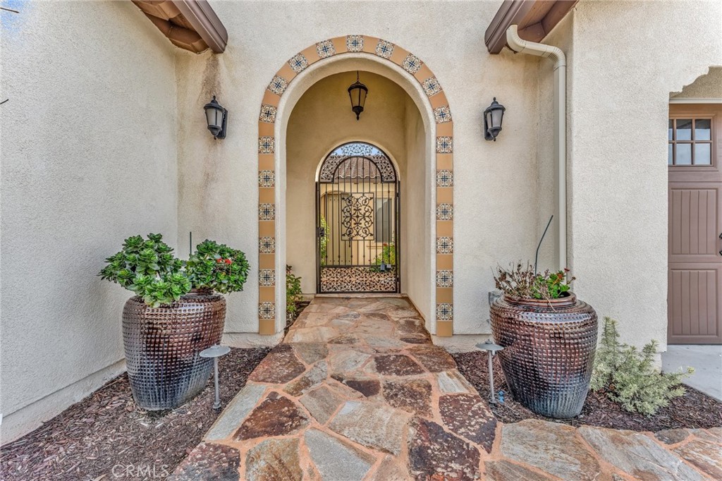 44529 Howell Mountain Street