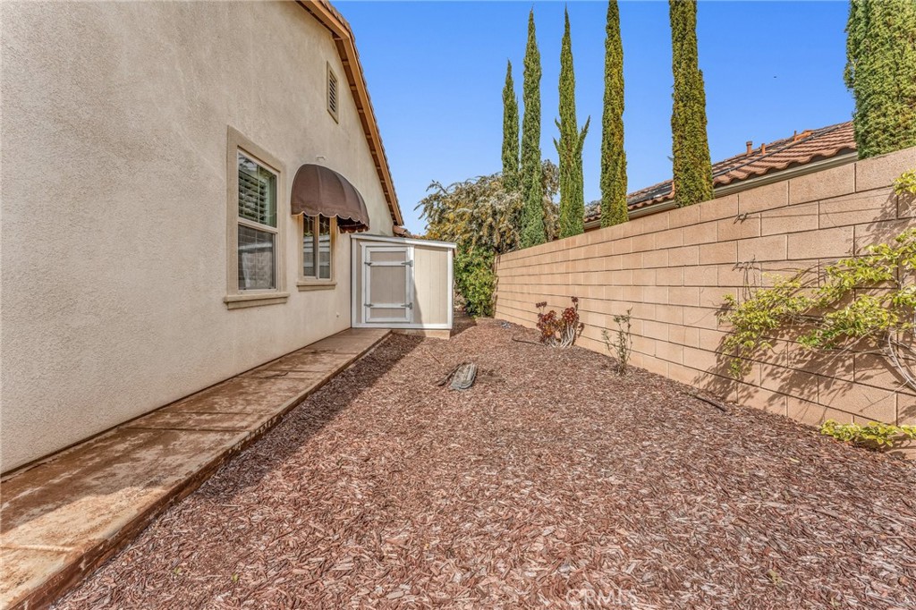 44529 Howell Mountain Street