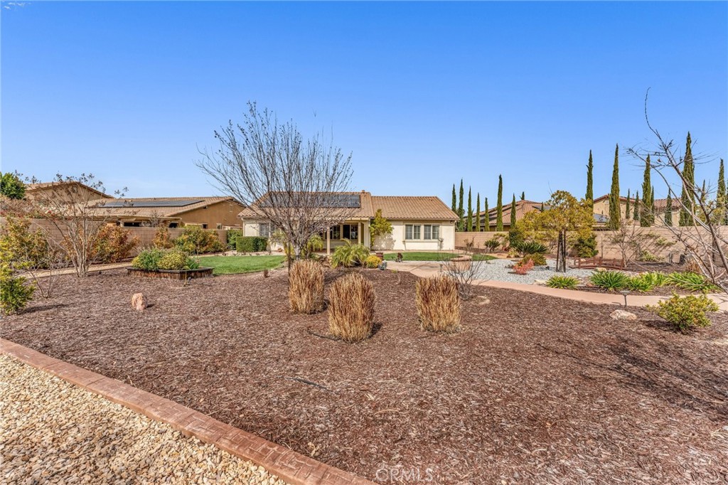 44529 Howell Mountain Street