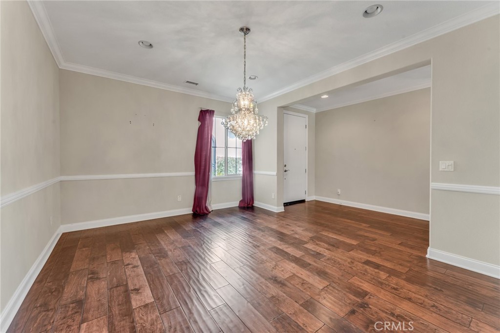 44529 Howell Mountain Street