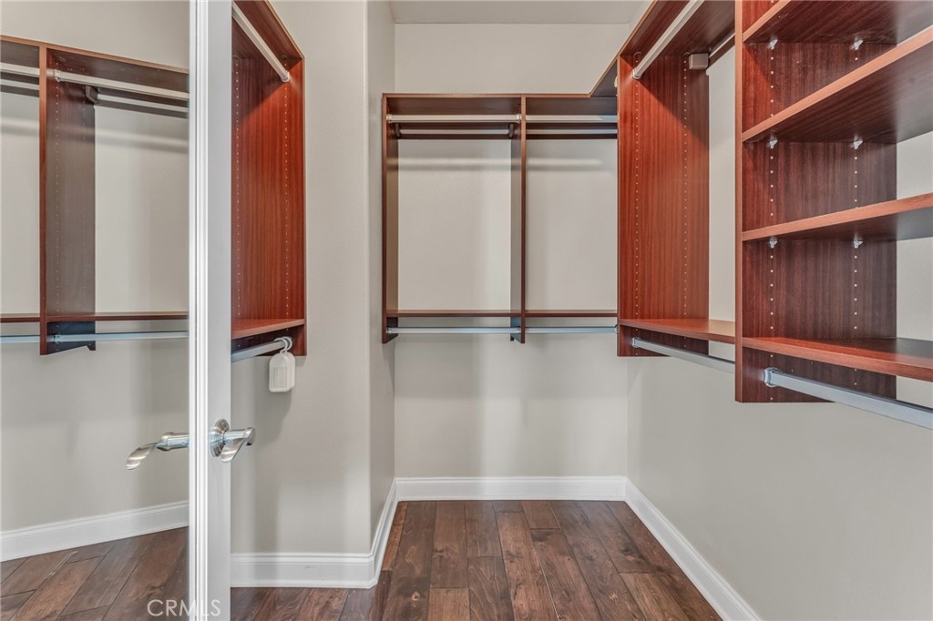 44529 Howell Mountain Street