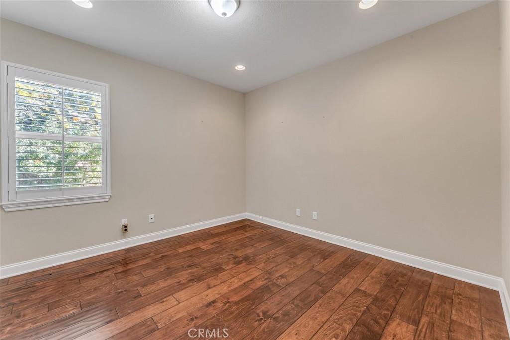 44529 Howell Mountain Street