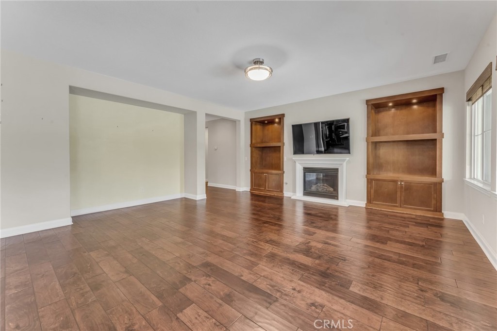 44529 Howell Mountain Street