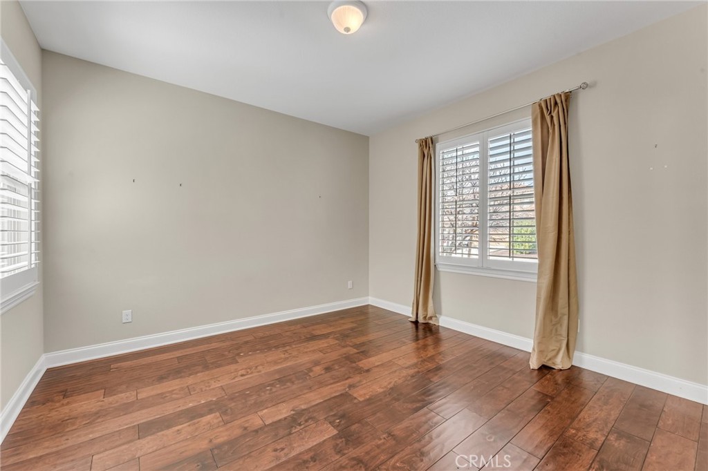 44529 Howell Mountain Street