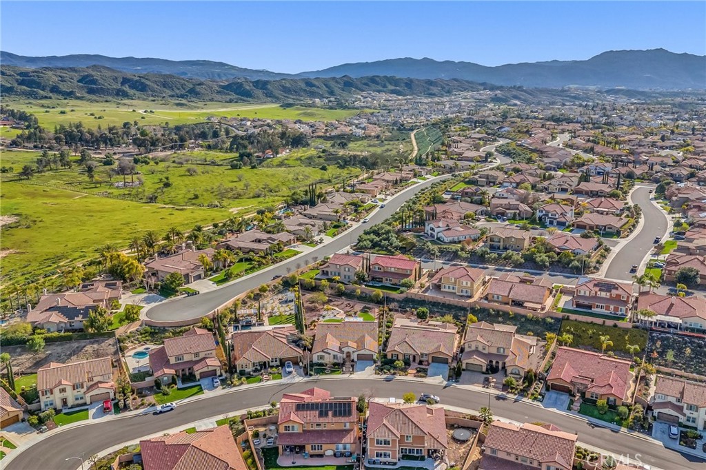 44529 Howell Mountain Street