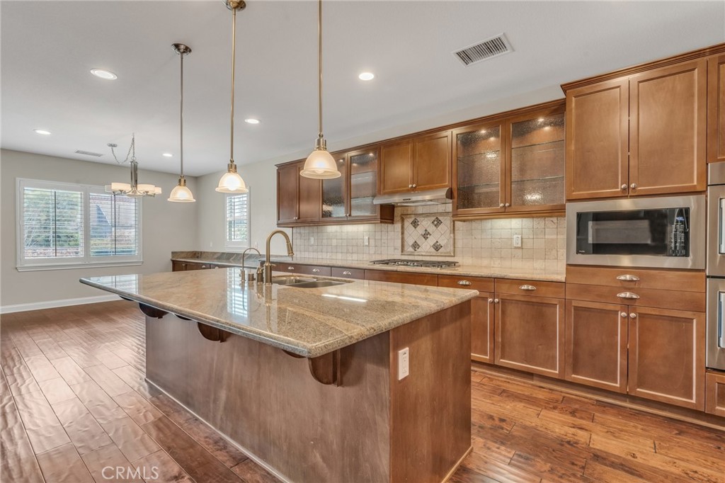 44529 Howell Mountain Street