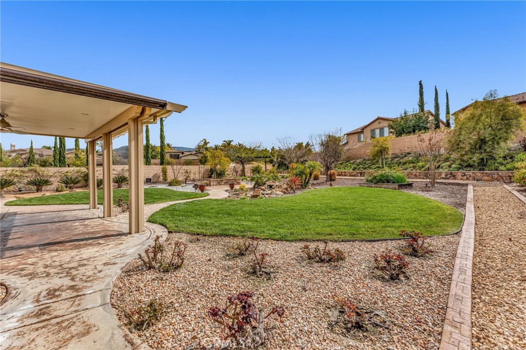 44529 Howell Mountain Street