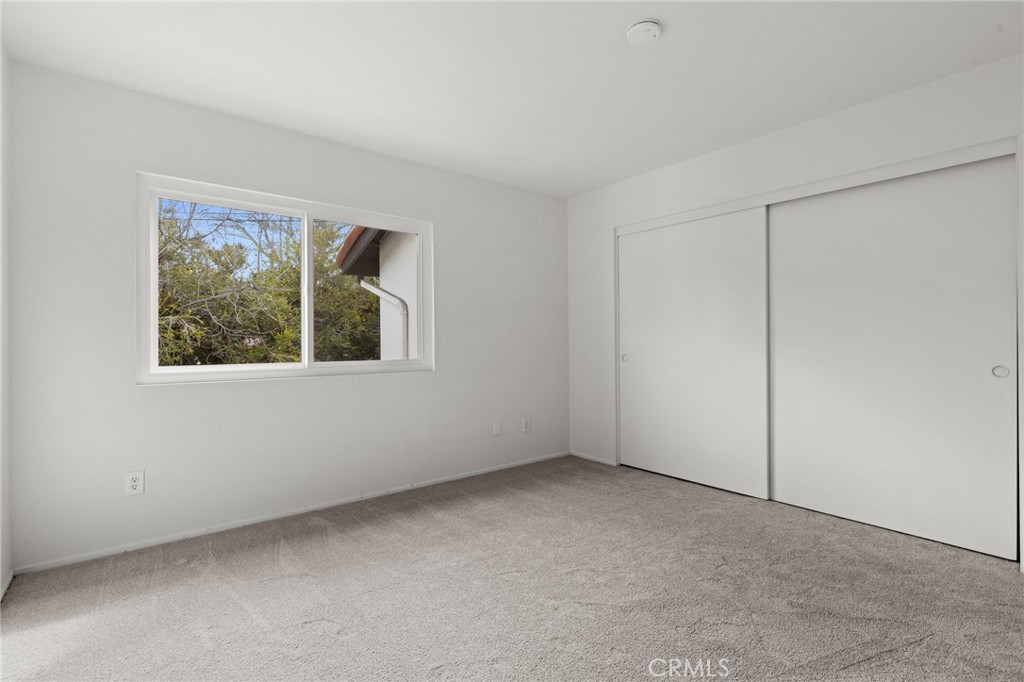 34101 Via California 6