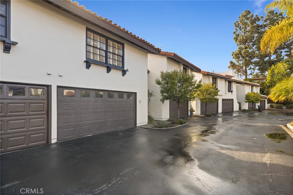 34101 Via California 6