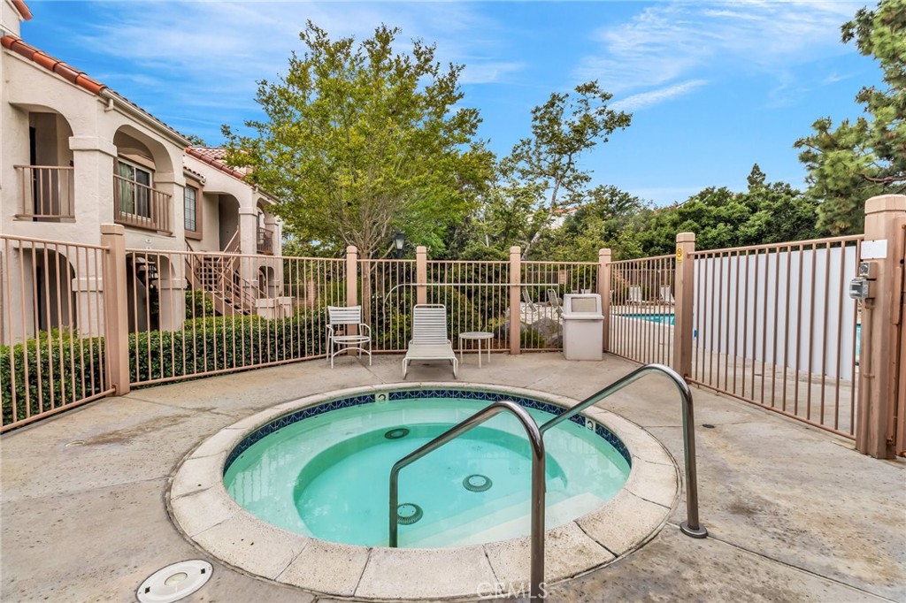 13219 Wimberly Square 306