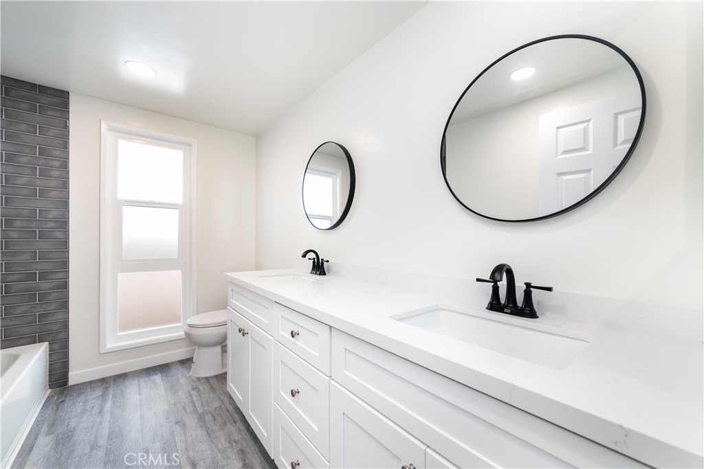 15192 Vermont Street