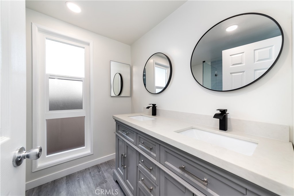 15192 Vermont Street