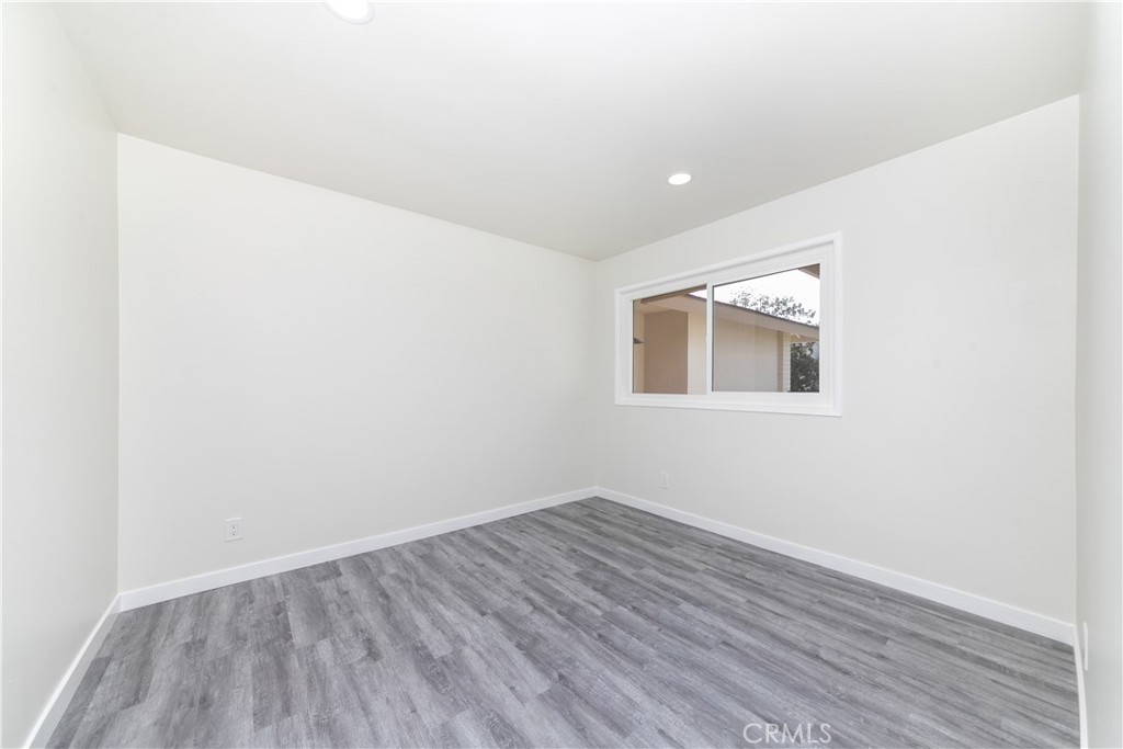 15192 Vermont Street