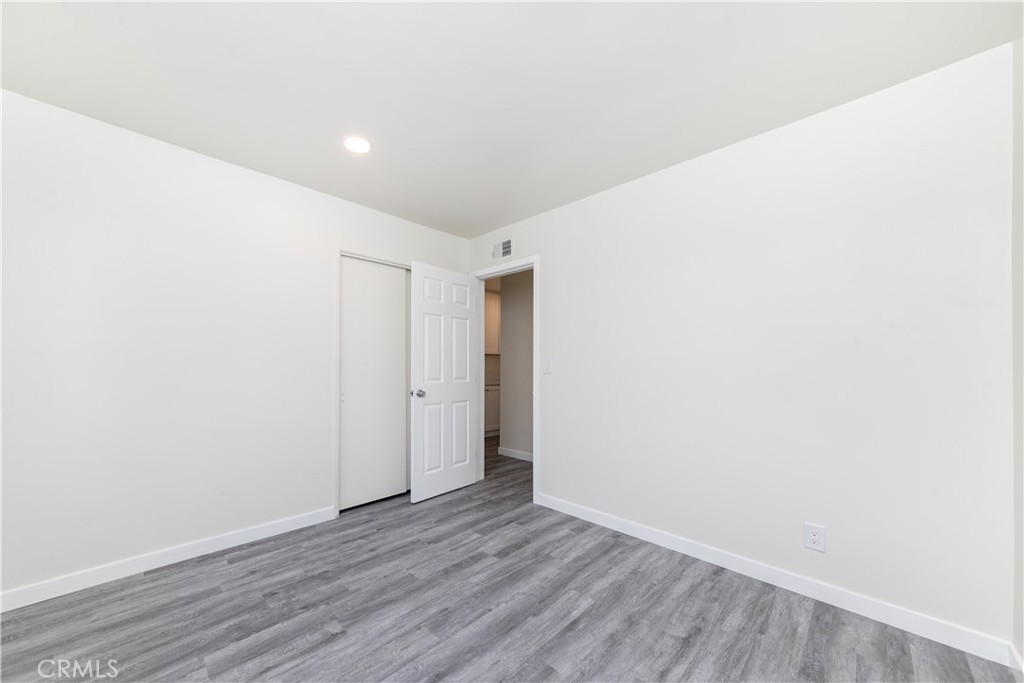 15192 Vermont Street