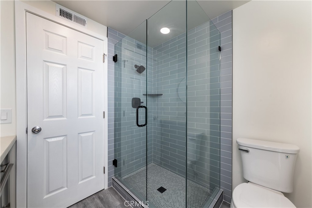 15192 Vermont Street