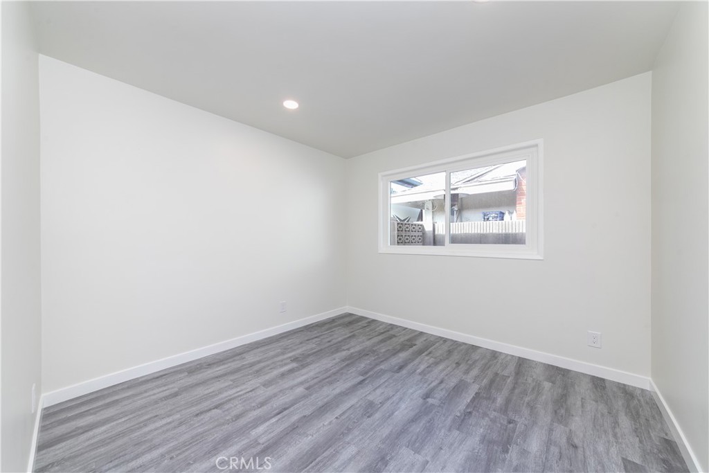 15192 Vermont Street