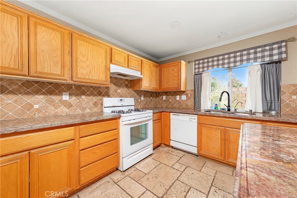37666 Topaz Court