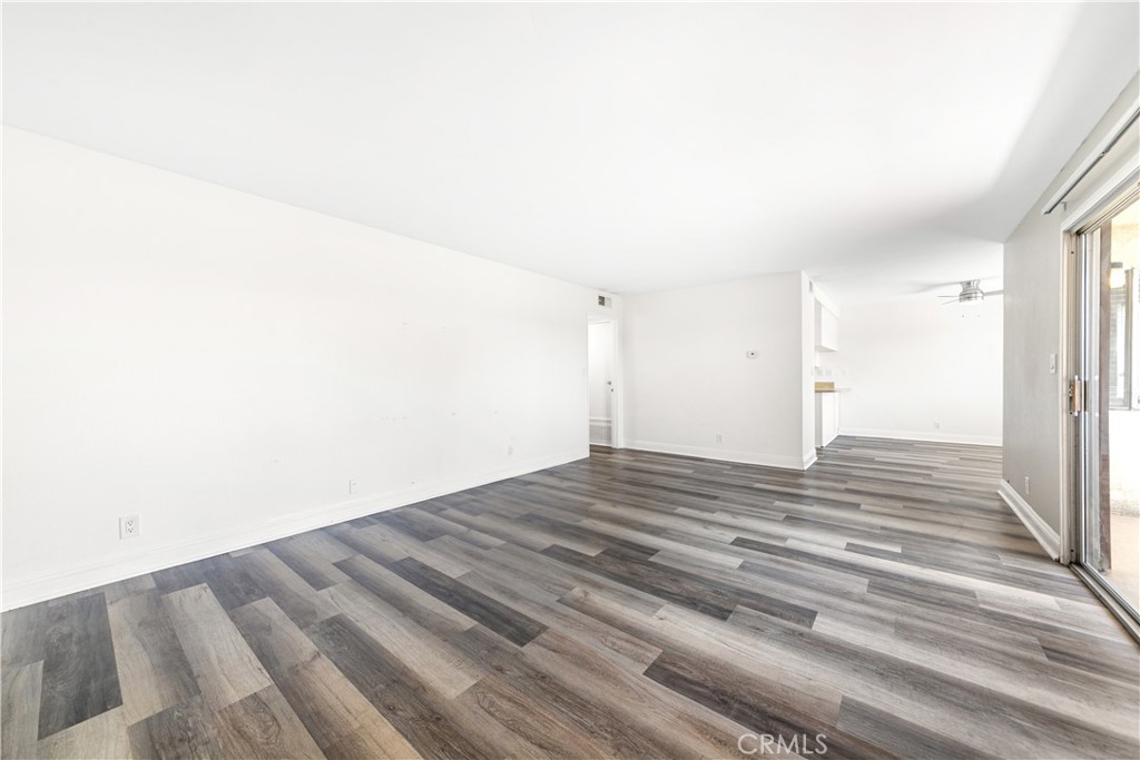 15214 S Raymond Avenue 111