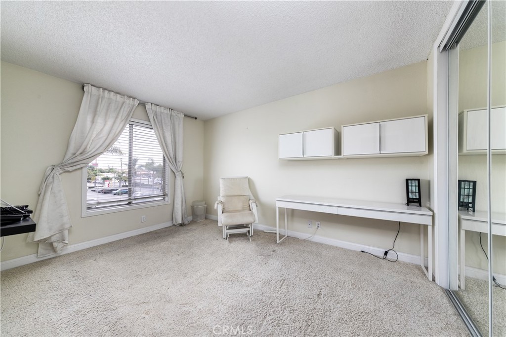 15214 S S Raymond Ave 118