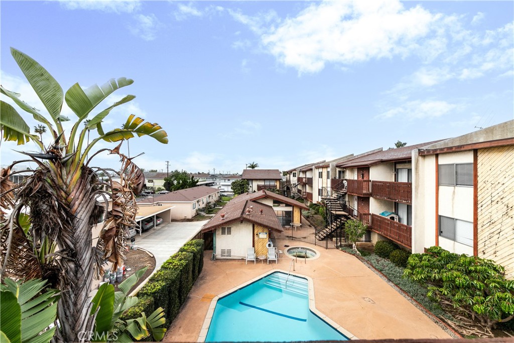 15214 S S Raymond Ave 118