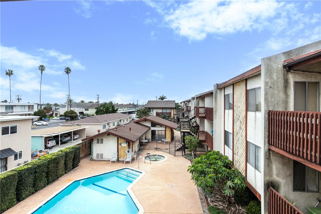 15214 S S Raymond Ave 118