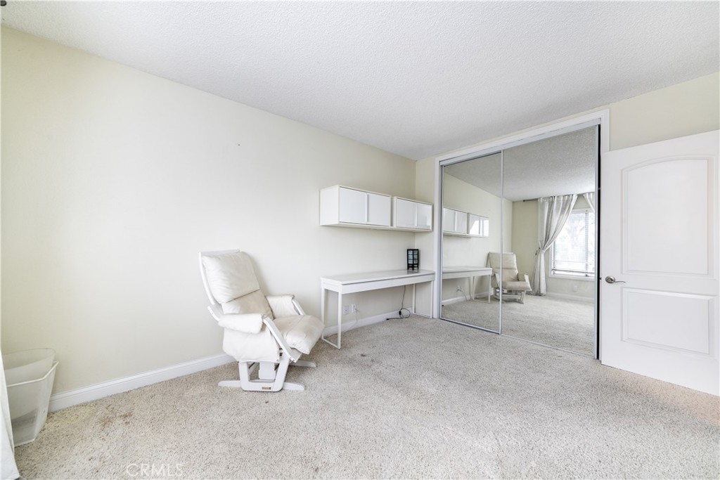 15214 S S Raymond Ave 118