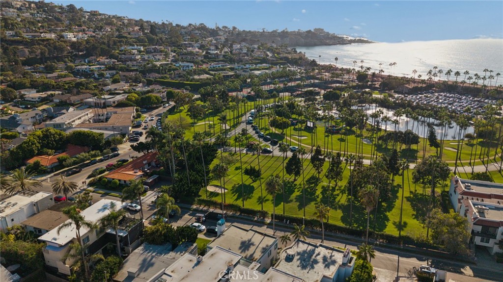 8031 Calle De La Plata