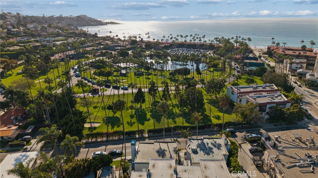 8031 Calle De La Plata