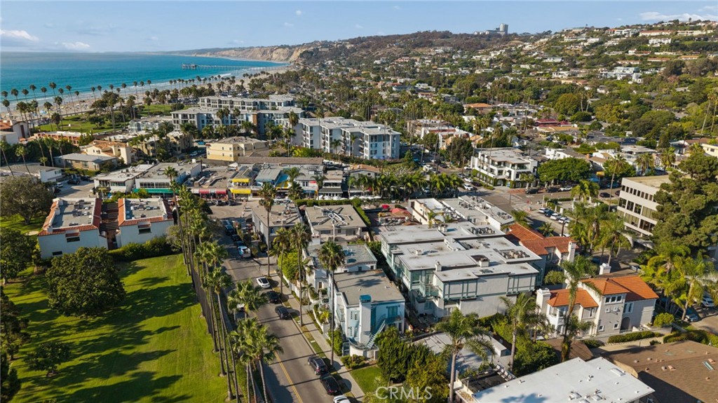 8031 Calle De La Plata