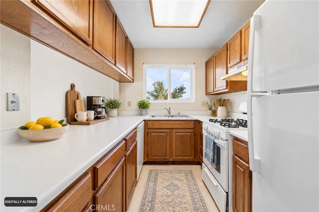 1144 S Nevada
