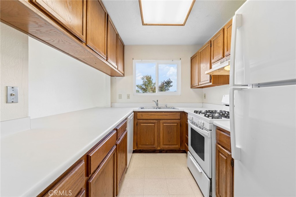 1144 S Nevada
