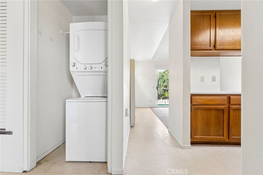 1144 S Nevada
