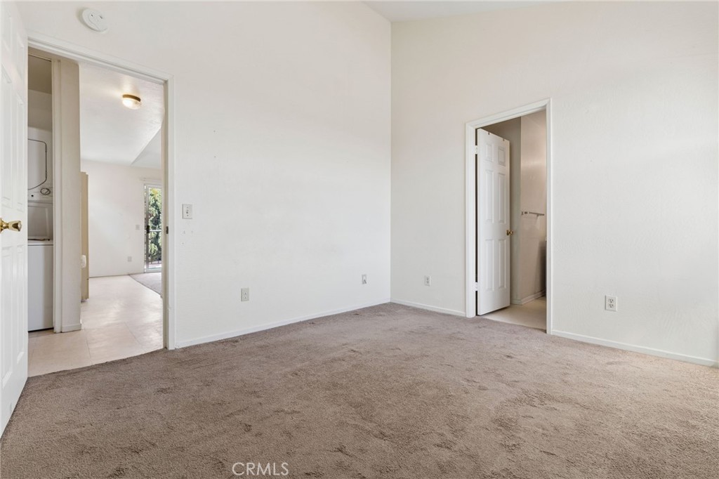 1144 S Nevada