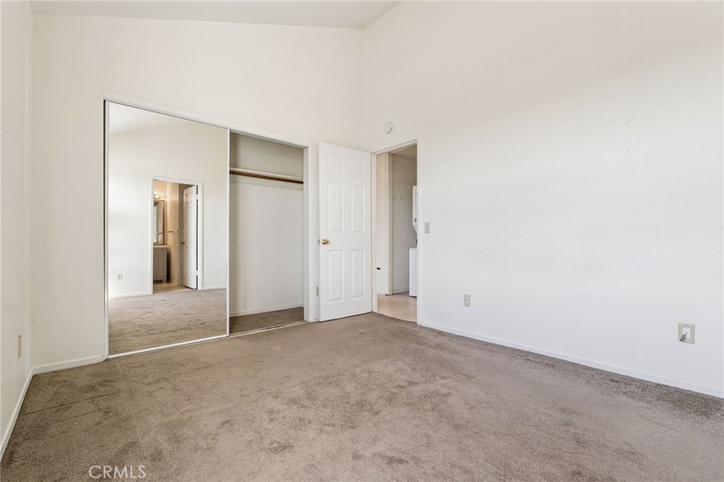 1144 S Nevada