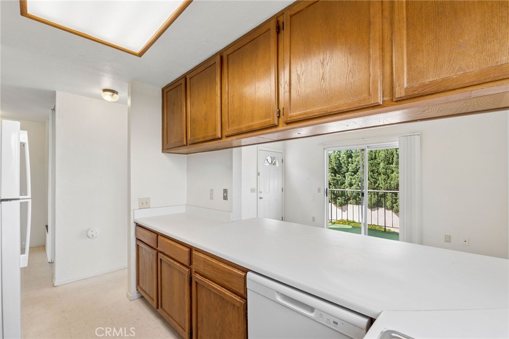 1144 S Nevada
