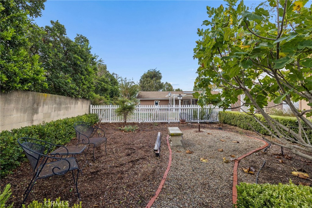 4792 Collins Lane