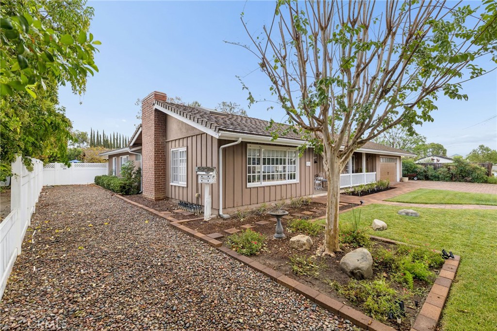 4792 Collins Lane