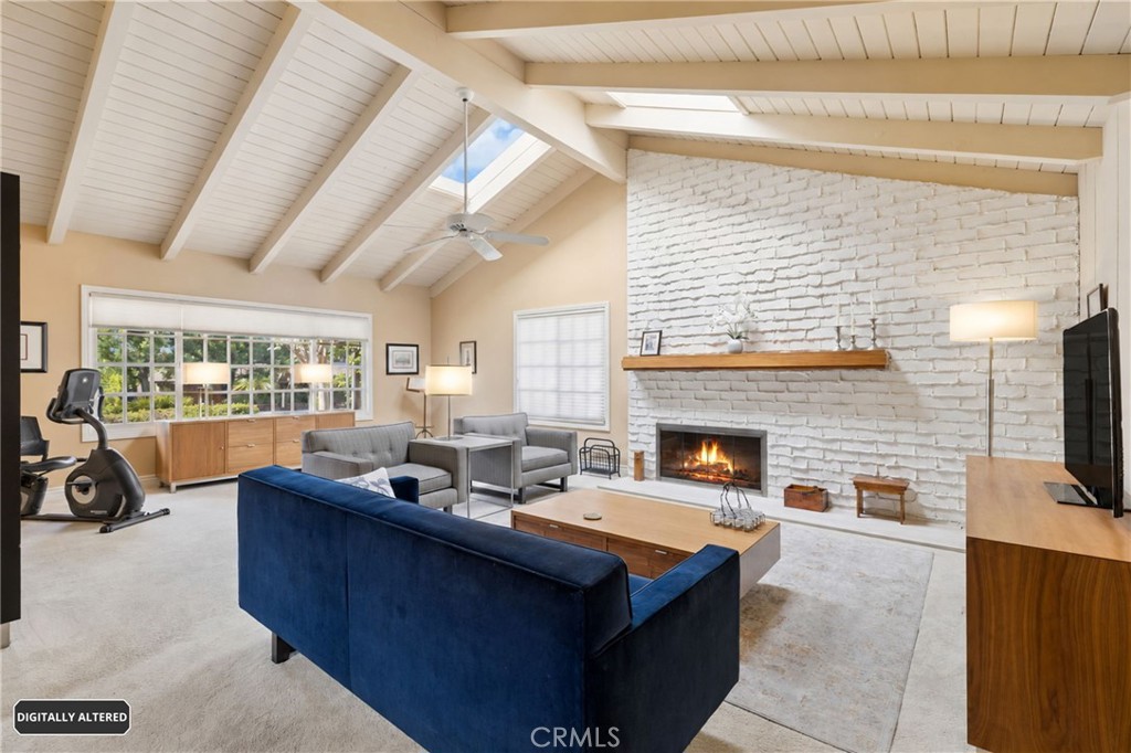 4792 Collins Lane