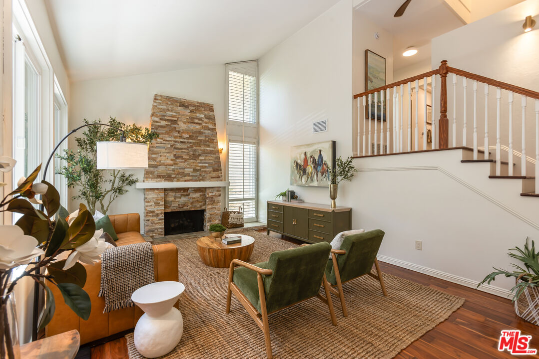 10315 Clusterberry Ct